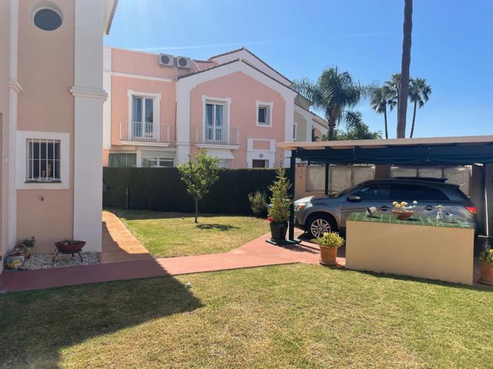 Image No.1-3 Bed Townhouse for sale