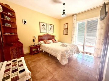 bedroom (2)