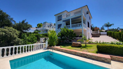 4 Bed Villa for sale