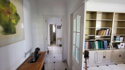 Entree hall