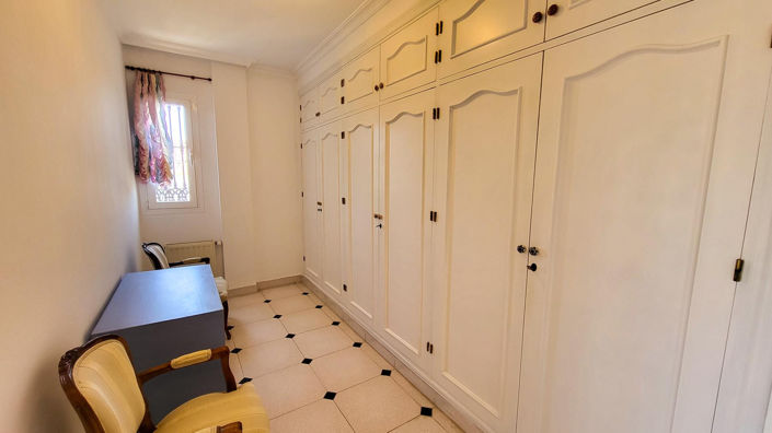 Image No.19-4 Bed Villa for sale