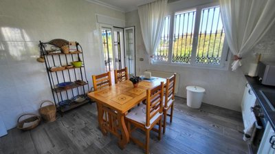 Kitchen (1)