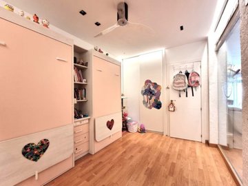 2nd bedroom (1)
