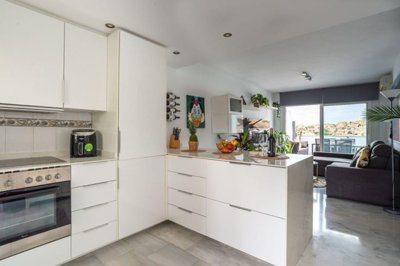 kitchen (1)