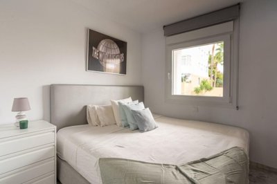 bedroom (2)