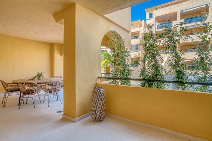 Image No.17-4 Bed Apartment for sale