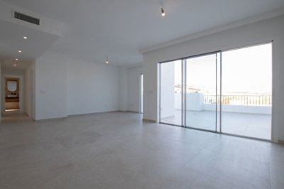 room (2)