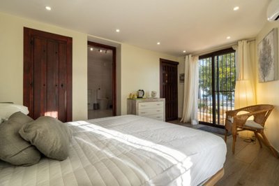 bedroom (1)