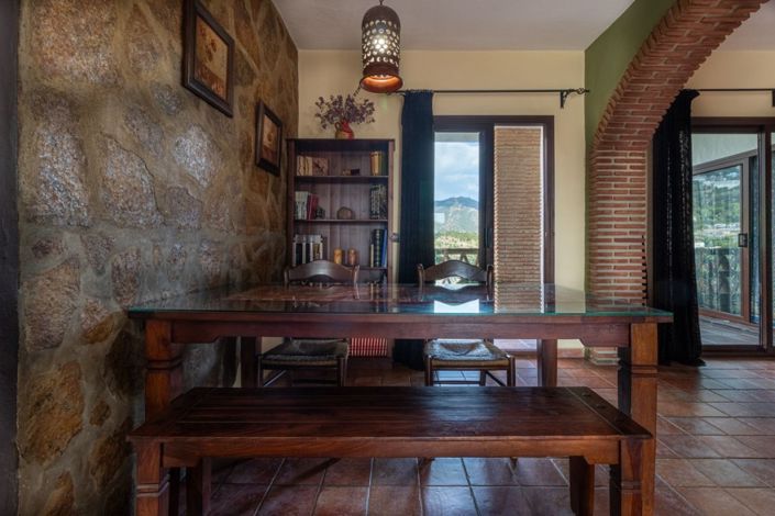 Image No.17-4 Bed Villa for sale