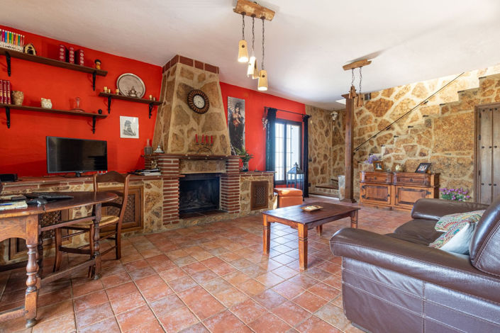 Image No.2-Villa de 4 chambres à vendre à Mijas