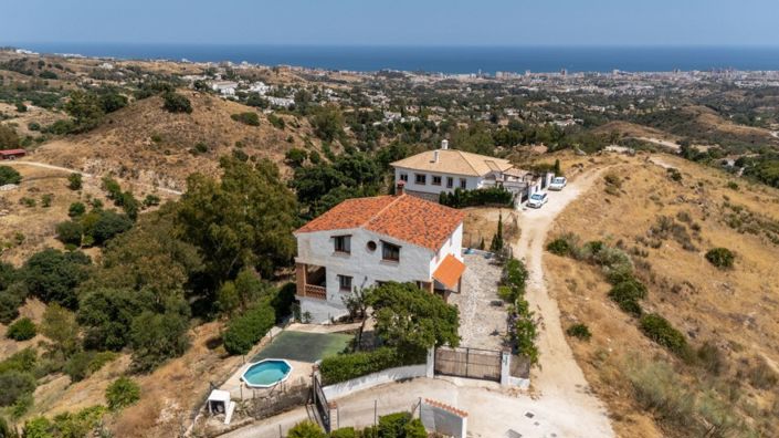 Image No.4-4 Bed Villa for sale