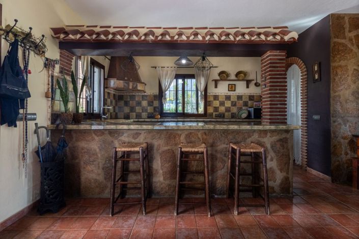 Image No.6-4 Bed Villa for sale