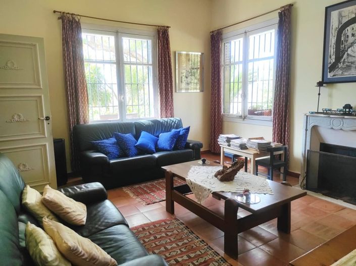 Image No.8-5 Bed Hotel for sale