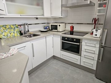 kitchen (1)