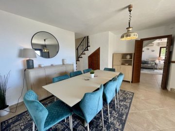 dining (2)