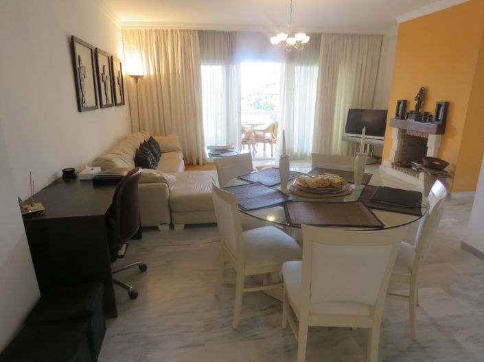 Image No.1-Appartement de 2 chambres à vendre à Calahonda