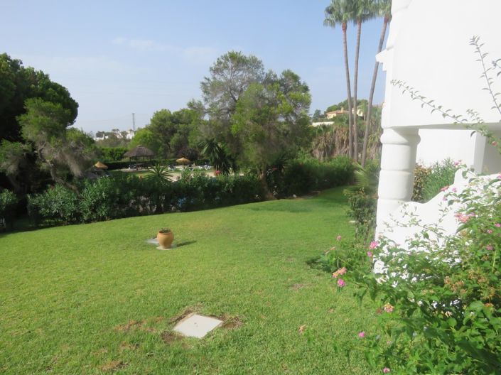 Image No.3-Appartement de 2 chambres à vendre à Calahonda