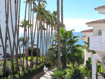 b98le8d7m9k3degpefzhs0lif8u4xzvzhwxtmggyekxx9