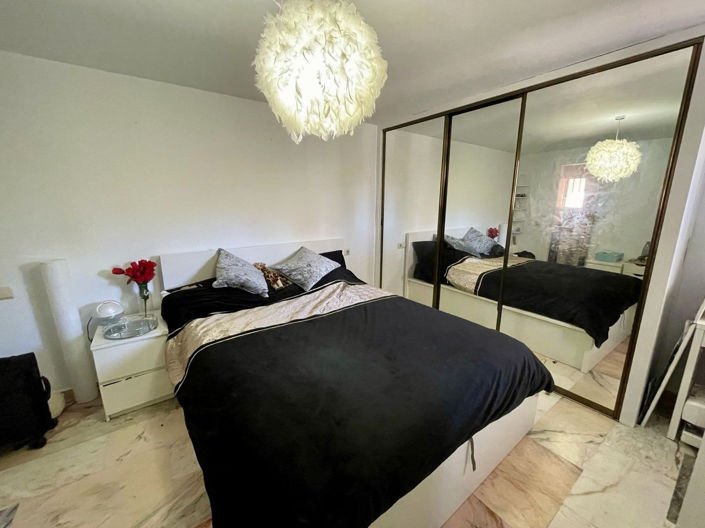 Image No.5-4 Bed Villa for sale