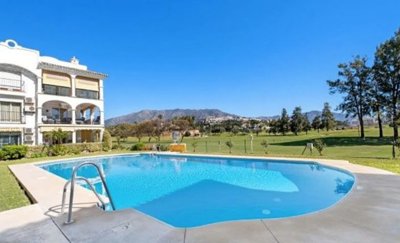 piscina mijas golf
