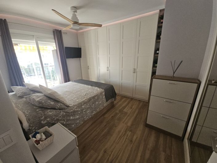 Image No.14-2 Bed Property for sale