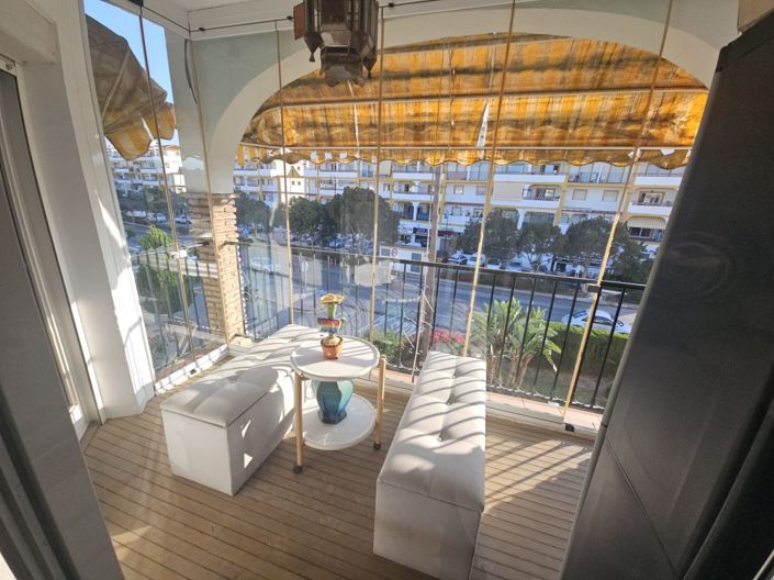 Image No.9-2 Bed Property for sale