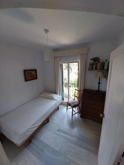 Image No.9-3 Bed Townhouse for sale