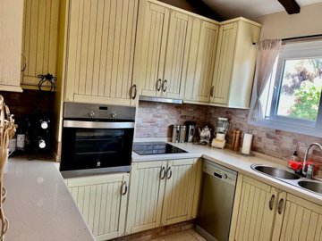 kitchen (2)