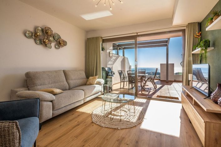 Image No.1-2 Bed Apartment for sale