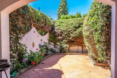 courtyard