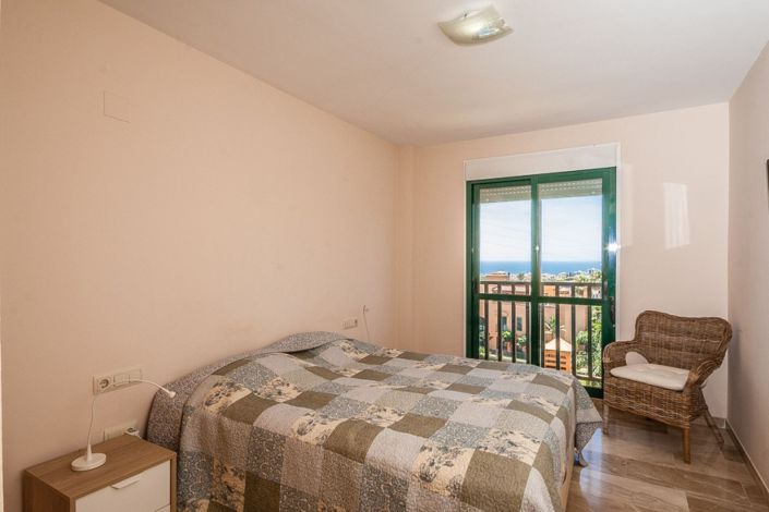 Image No.8-3 Bed Apartment for sale