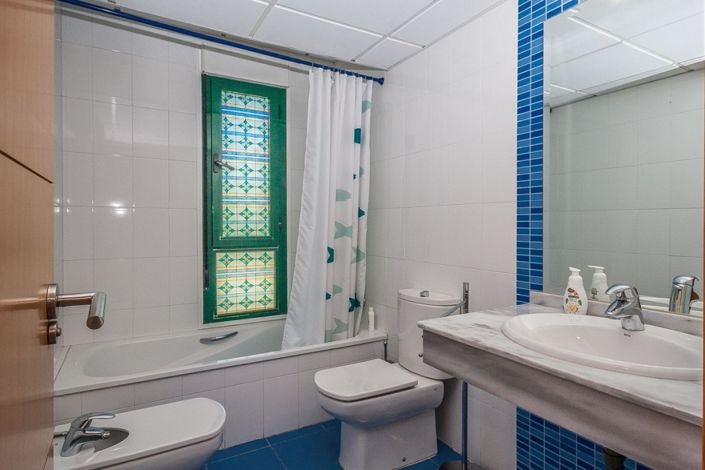 Image No.9-3 Bed Apartment for sale