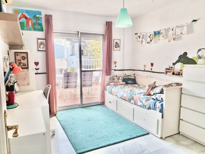 Image No.6-3 Bed Apartment for sale