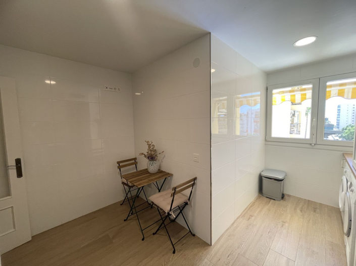 Image No.18-3 Bed Apartment for sale