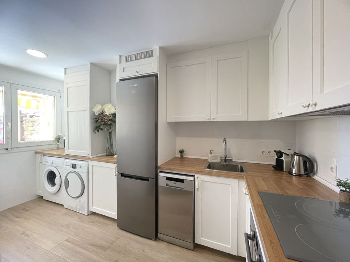 Image No.19-3 Bed Apartment for sale