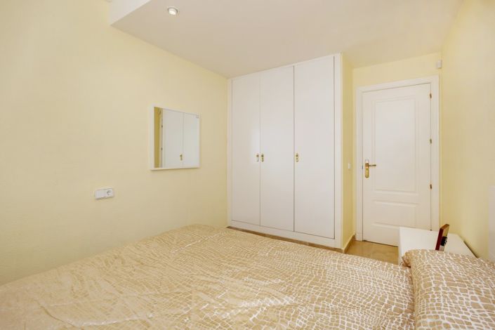 Image No.13-3 Bed Apartment for sale