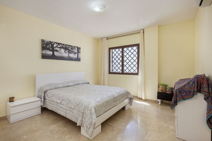 Image No.4-3 Bed Apartment for sale