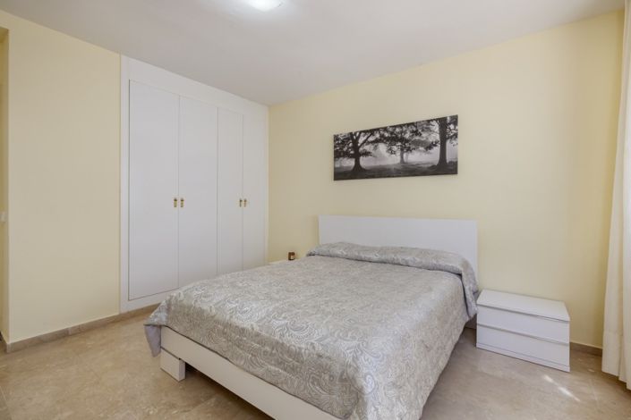 Image No.7-3 Bed Apartment for sale