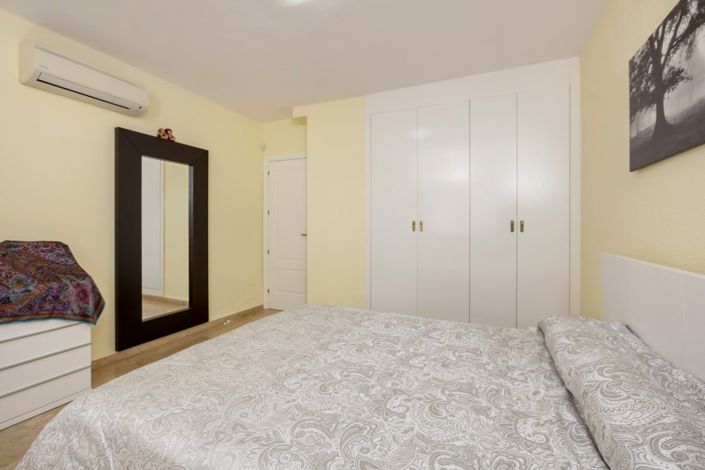 Image No.8-3 Bed Apartment for sale