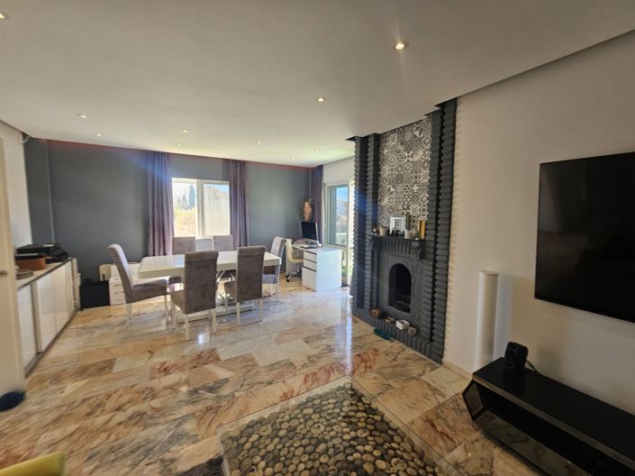 Image No.5-4 Bed Villa for sale