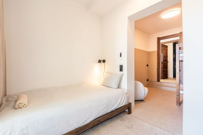 Image No.11-3 Bed Villa for sale