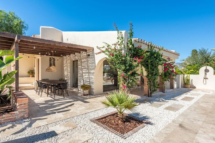 Image No.4-3 Bed Villa for sale