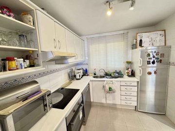 kitchen (1)