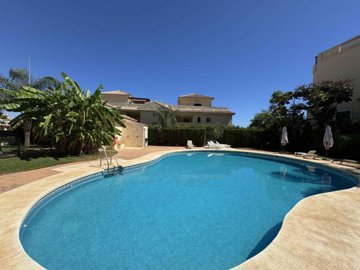 pool (1)