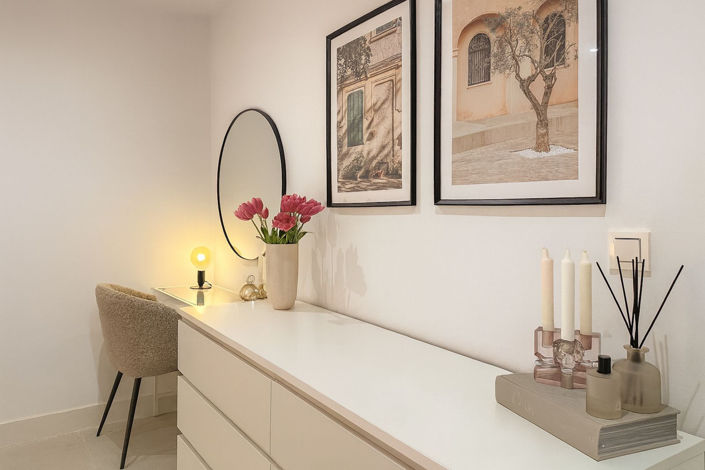 Image No.10-4 Bed Apartment for sale