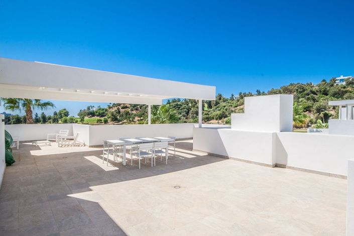 Image No.16-3 Bed Property for sale