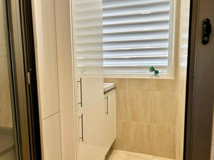 Image No.19-3 Bed Property for sale