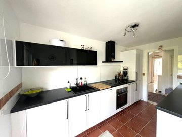 kitchen (2)