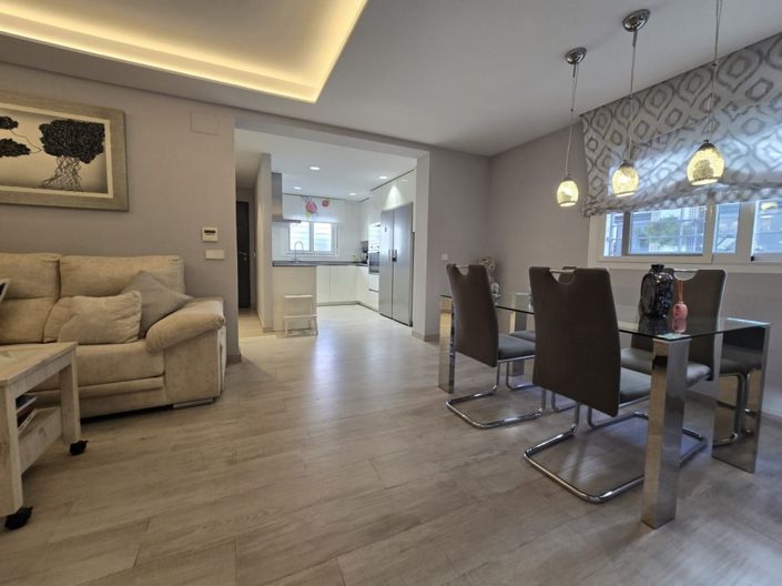 Image No.2-2 Bed Property for sale