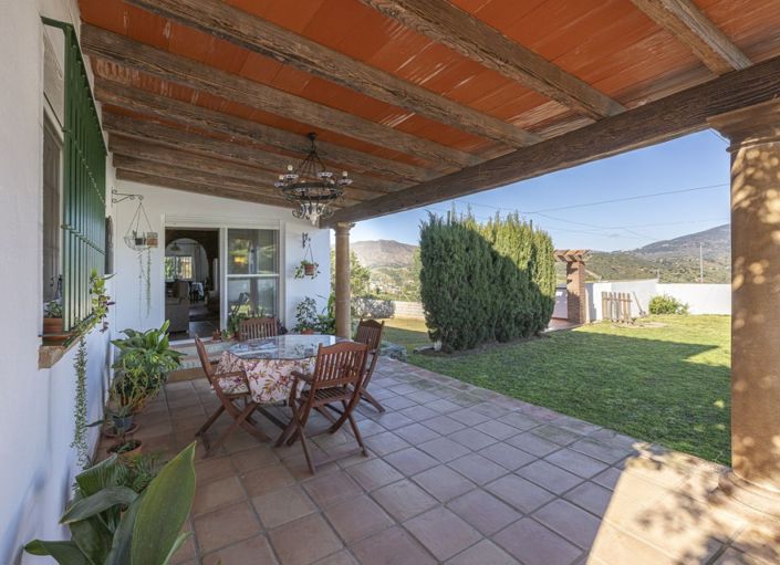 Image No.17-4 Bed Villa for sale